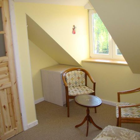ゴニョンツ ペンショナット ドゥレク バラノウカ Bed & Breakfast エクステリア 写真